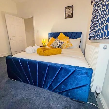 Deluxe 4 Bedroom Near Centre By Altoluxoexperience Short Lets & Serviced With Free Parking & Wifi * Bristol